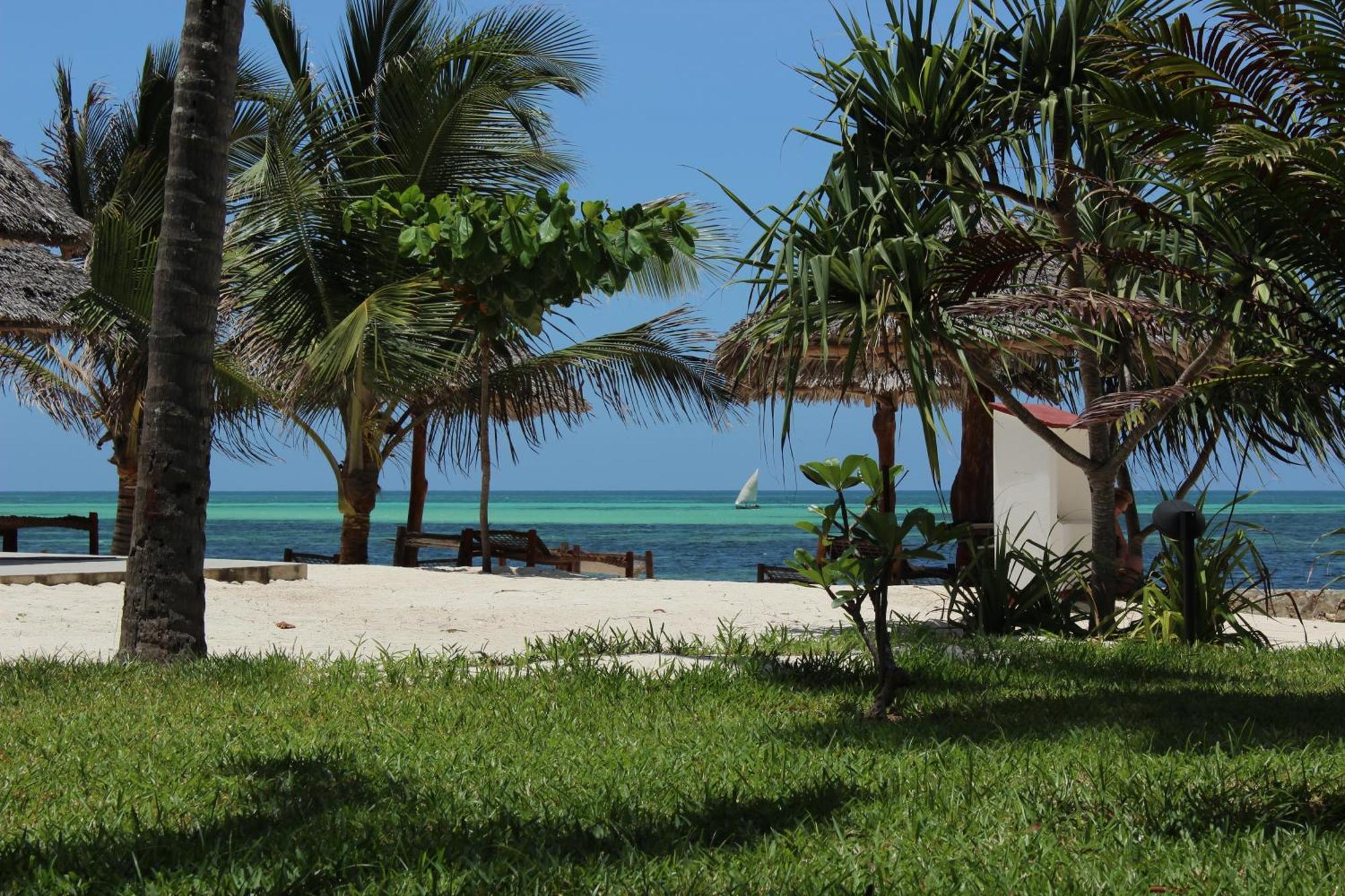 Uroa Bay Beach Resort Zanzibar Eksteriør billede